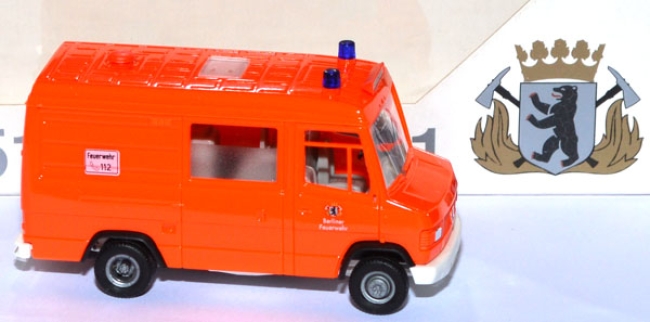 Mercedes-Benz L 508 RTW 140 Jahre Berliner Berufsfeuerwehr leuchtrot