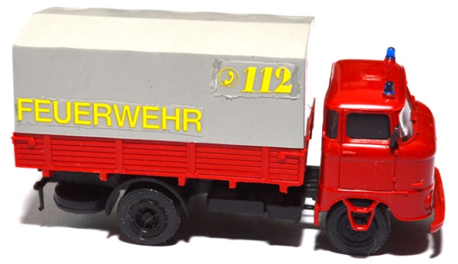 IFA W50 Pritschen-LKW Feuerwehr rot