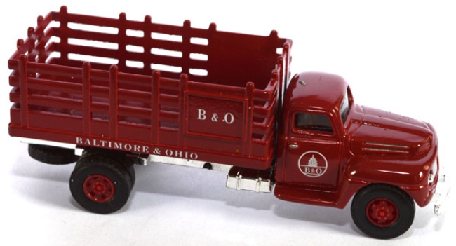 International KB-8 Truck Gitteraufbau B & O
