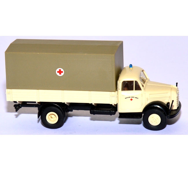 Borgward B 4500 Pritschen-LKW DRK creme