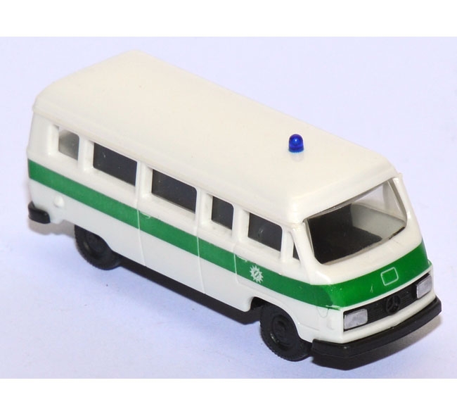 Mercedes-Benz L 207 Bus Polizei weiß