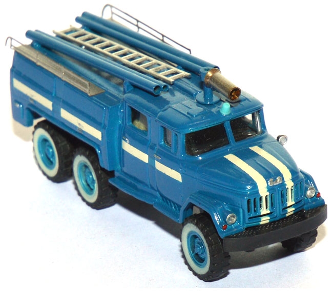 SIL / ZIL 131 Tanklöschfahrzeug Feuerwehr blau