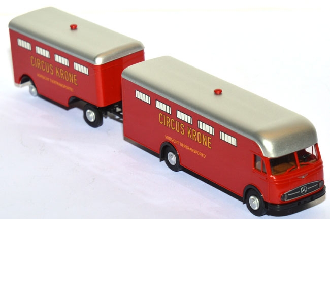 Mercedes-Benz LP 322 Tiertransport-Lastzug Circus Krone rot