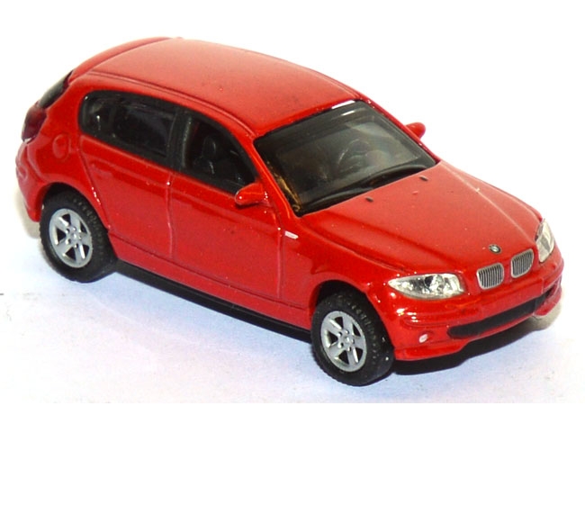 BMW 120i rot