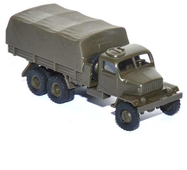 Praga V3S Pritschen-LKW mit Plane Militär grün