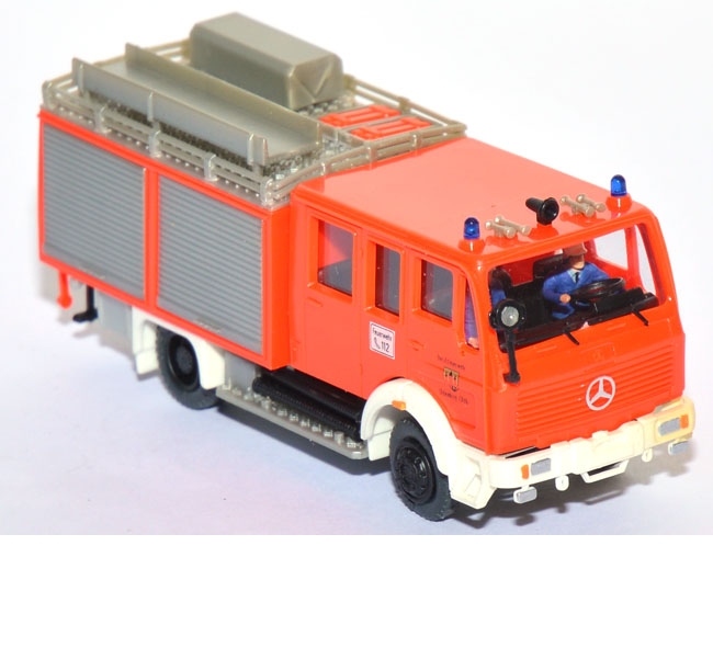 Mercedes-Benz 1019 AF/36 TLF 16, Aufbau Ziegler Oldenburg leuchtrot