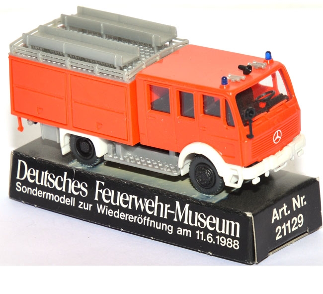 Mercedes-Benz 1019 AF/36 Löschgruppenfahrzeug LF 16 Ziegler Feuerwehr leuchtrot