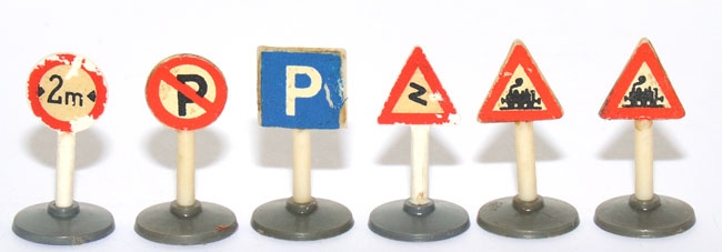 Verkehrszeichen Typ 1