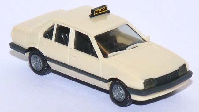 Opel Ascona C Stufenheck Taxi hellelfenbein