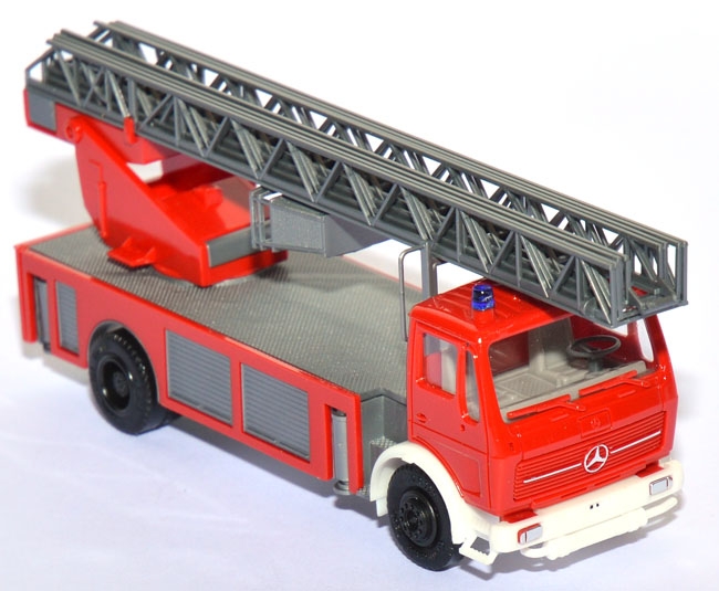 Mercedes-Benz SK DLK 23/12 Drehleiter Feuerwehr rot