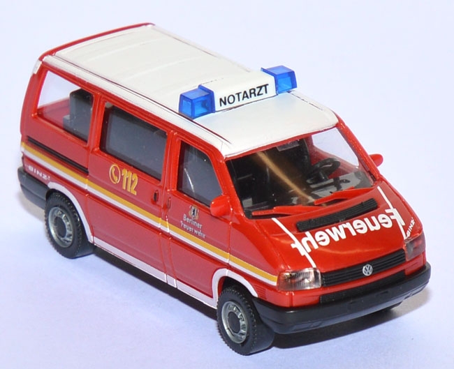 VW T4 Bus NEF Feuerwehr Berlin rot