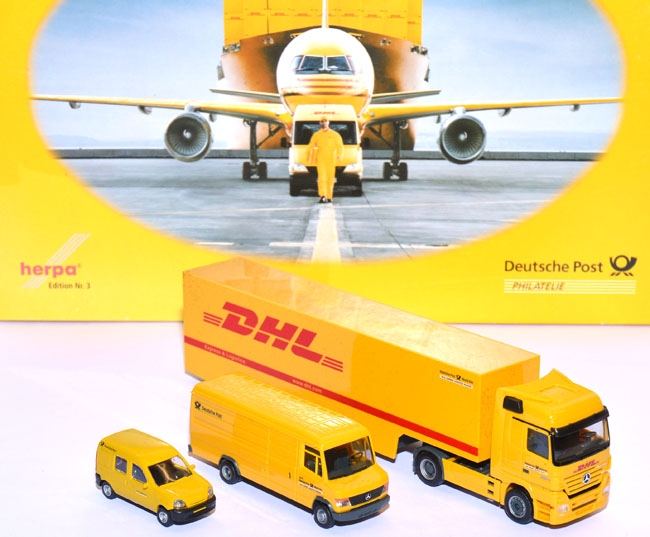 Merceds-Benz Actros LH Megaspace + Mercedes-Benz Vario Kasten + Renault Kangoo Deutsche Post