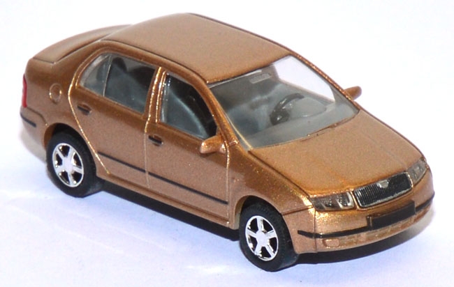 Skoda Fabia 1.2 Sedan kupfer