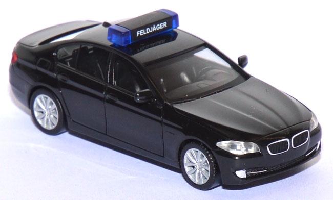 BMW 5er Limousine Bundeswehr Feldjäger schwarz