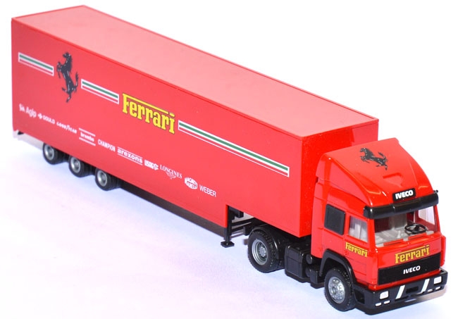 Iveco TurboStar Renntransporter Ferrari rot