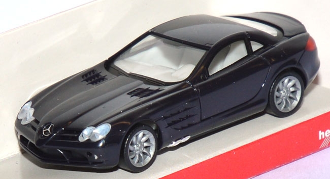 Mercedes-Benz SLR McLaren schwarz