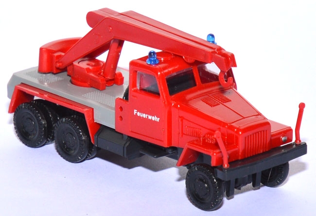 IFA G5 Kranwagen Feuerwehr rot