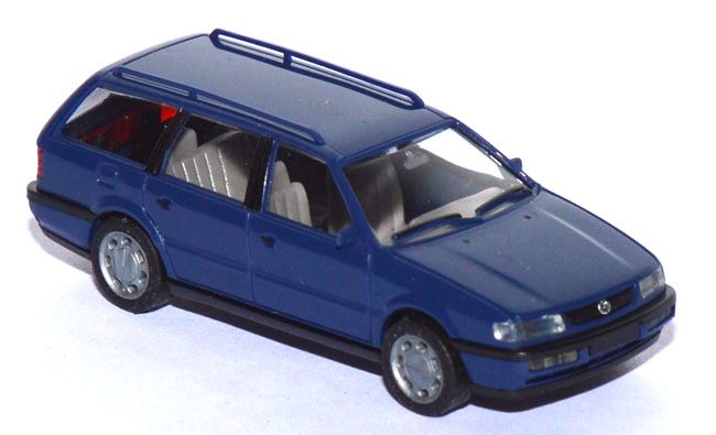 VW Passat GL Variant blau