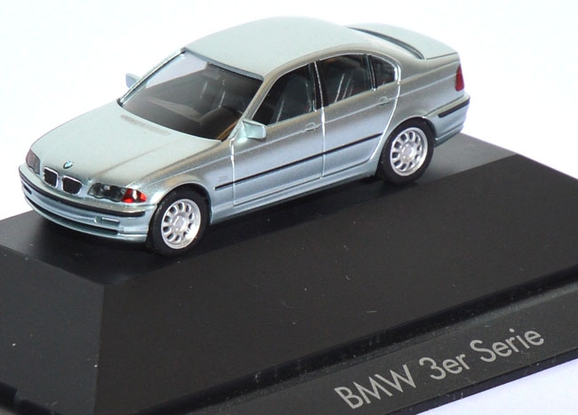 BMW 3er Serie silbermetallic