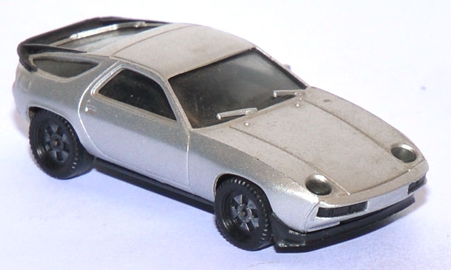 Porsche 928 S silbermetallic