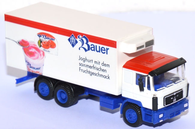 MAN F 90 Kühlkoffer-LKW - Bauer Joghurt