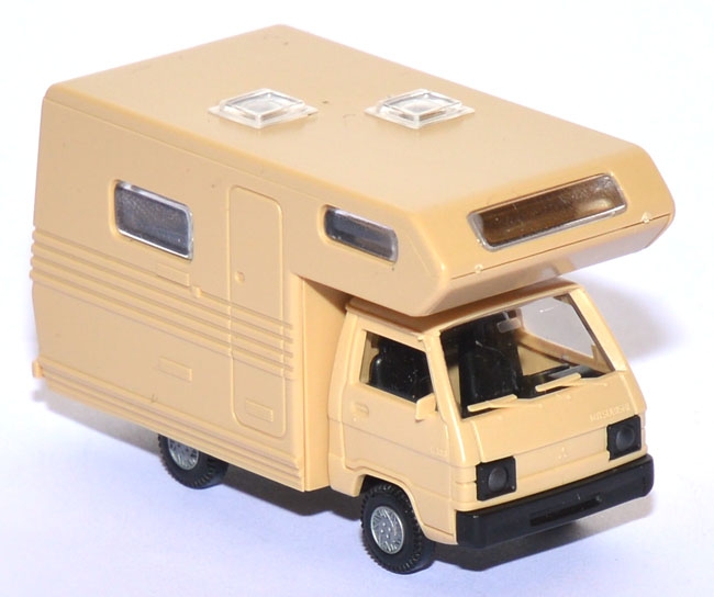 Hymer camp II auf Mitsubishi MMC L 300 beige