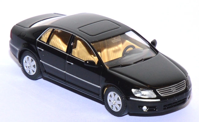 VW Phaeton schwarz