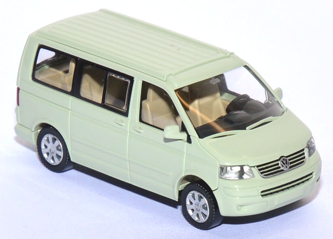 VW T5 Calofornia TDI lindgrün