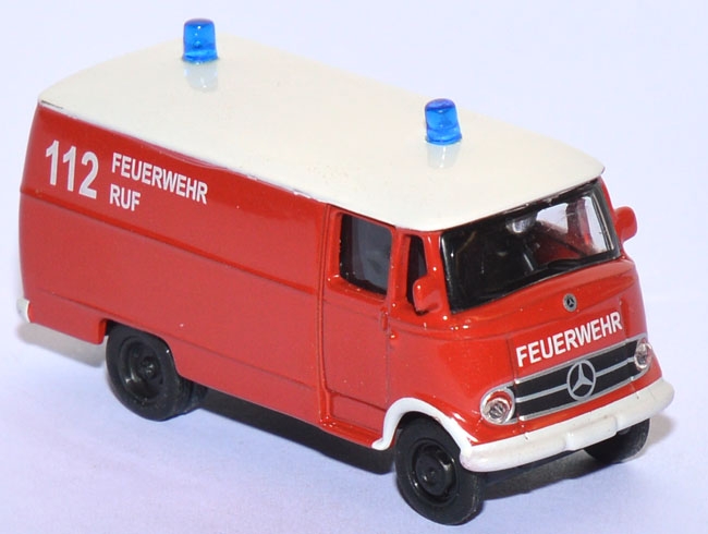 Mercedes-​Benz L 319 Kasten Feuerwehr rot