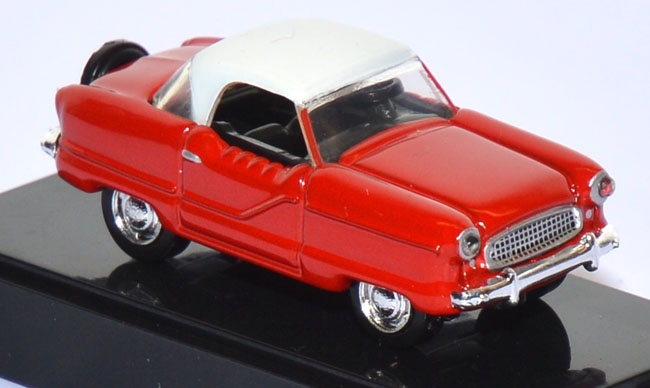 Nash Metropolitan Coupé rot