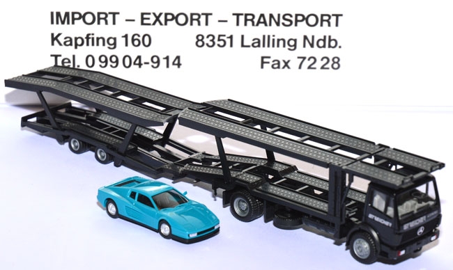 Mercedes-​​​​Benz SK Autotransporter u. Ferrari Testarossa Streicher