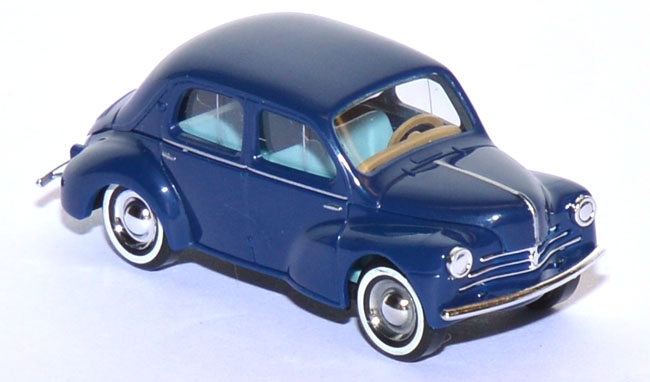 Renault 4 CV Limousine blau 46500