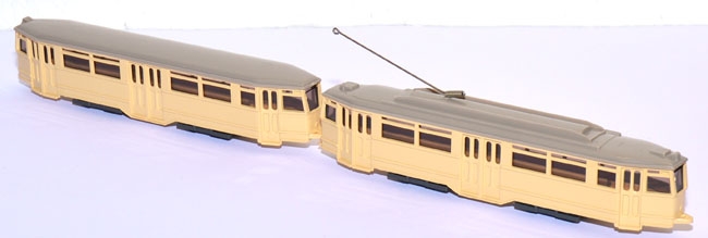 Straßenbahn - LHB Triebwagen V7 + O&K Beiwagen V7B hellbeige