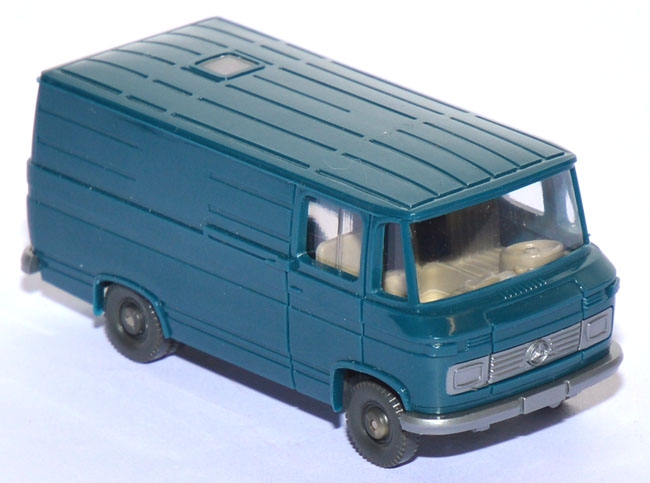 Mercedes-Benz L 406 Kasten ozeanblau / silber