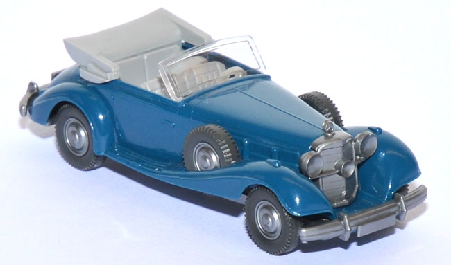 Mercedes-​​​Benz 540 K Cabriolet capriblau