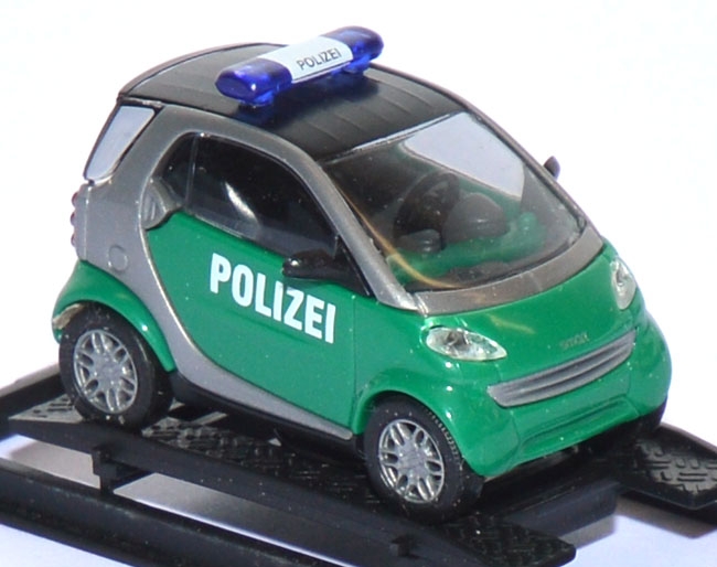Smart City Coupe Polizei grün 48919