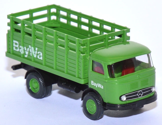 Mercedes-​​Benz LP 321 Pullman Gitteraufbau-​​LKW BayWa