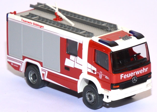 Mercedes-​Benz Atego 2528 RLFA 2000 AT Feuerwehr Böblingen