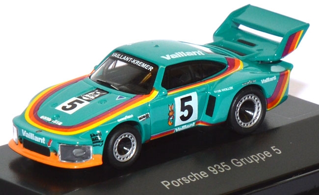 Porsche 935 Gruppe 5 Vaillant #5 grün