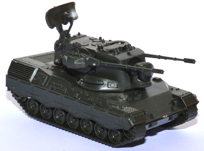 Panzer BW-​Flakpanzer 1 Leopard A 4 Armee / Militär grün