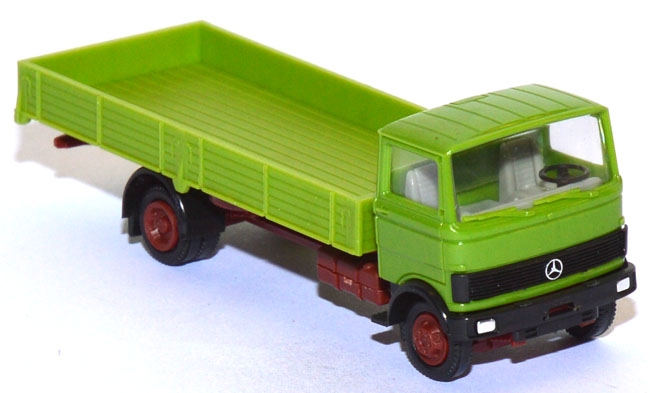 Mercedes-​​​Benz LP 813 Pritschen-​​​LKW grün