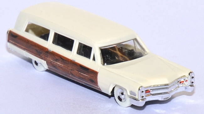 Cadillac Fleetwood Station Wagon lang 1966 weiß