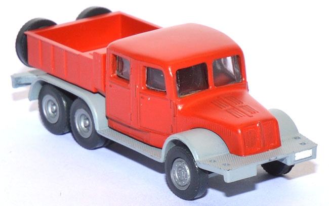 Tatra T 141 Schwerlastzugmaschine 6x6 rot