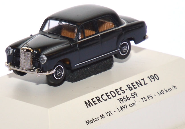 Mercedes-​Benz 190 (W121) schwarz