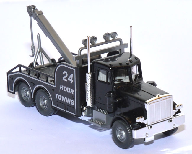 Peterbilt 359 Abschleppwagen 24 hours towing schwarz