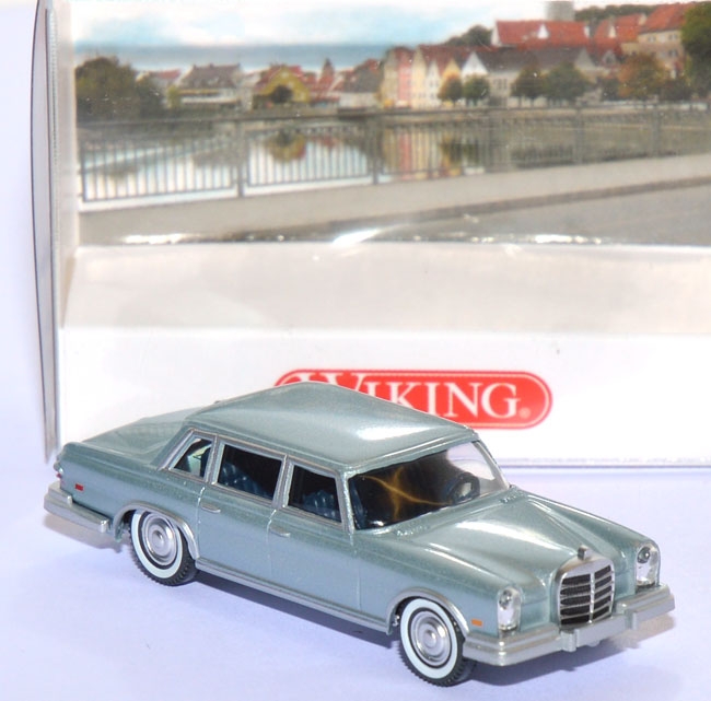 Mercedes-Benz 600 (W100) Limousine US-Version silberblaumetallic