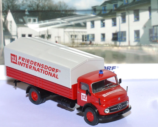 Mercedes-Benz L 1113 Pritschen-LKW Feuerwehr Friedensdorf International 3