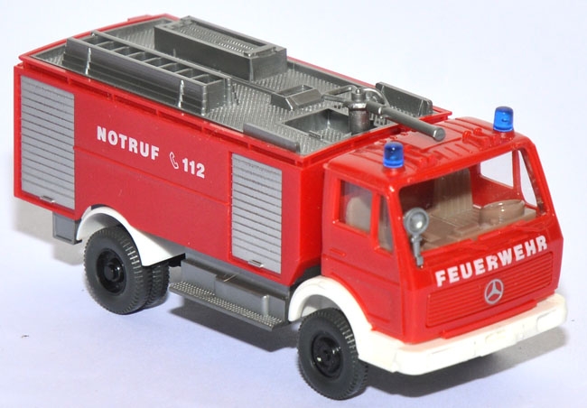 Mercedes-​​Benz NG 1719 TLF 24/50 Tanklöschfahrzeug Feuerwehr