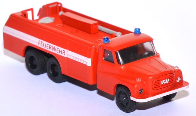 Tatra 148 6x6 TFL 32 Tanklöschfahrzeug Feuerwehr rot