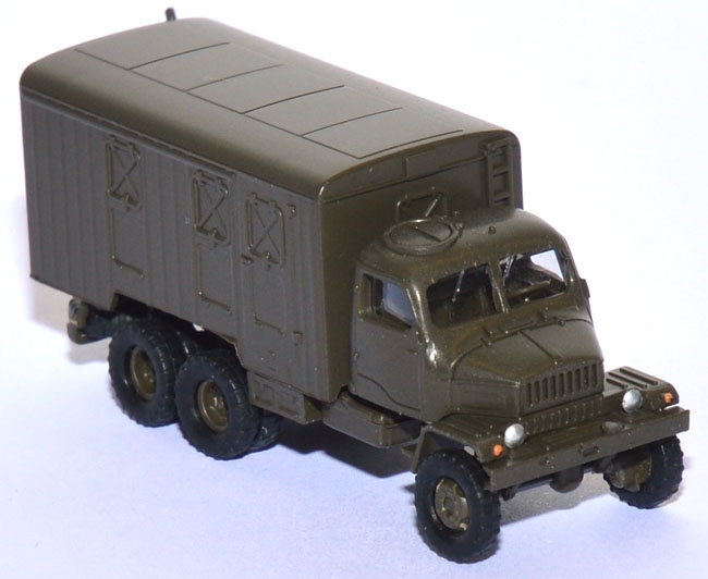 Praga V3S Koffer-​​​LKW Typ 3 Militär grün 1:120 / TT